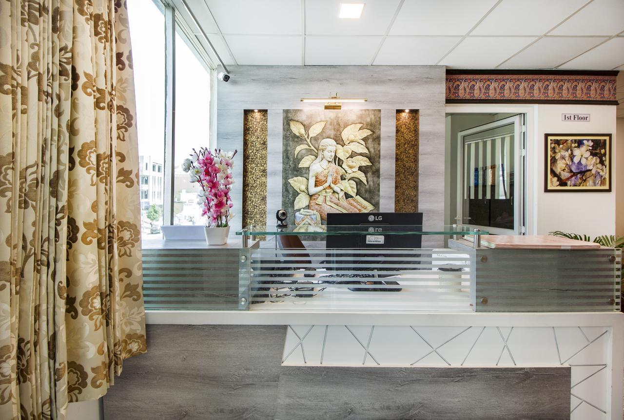 Fabhotel Luxurs Gopalpura Jaipur Exterior photo